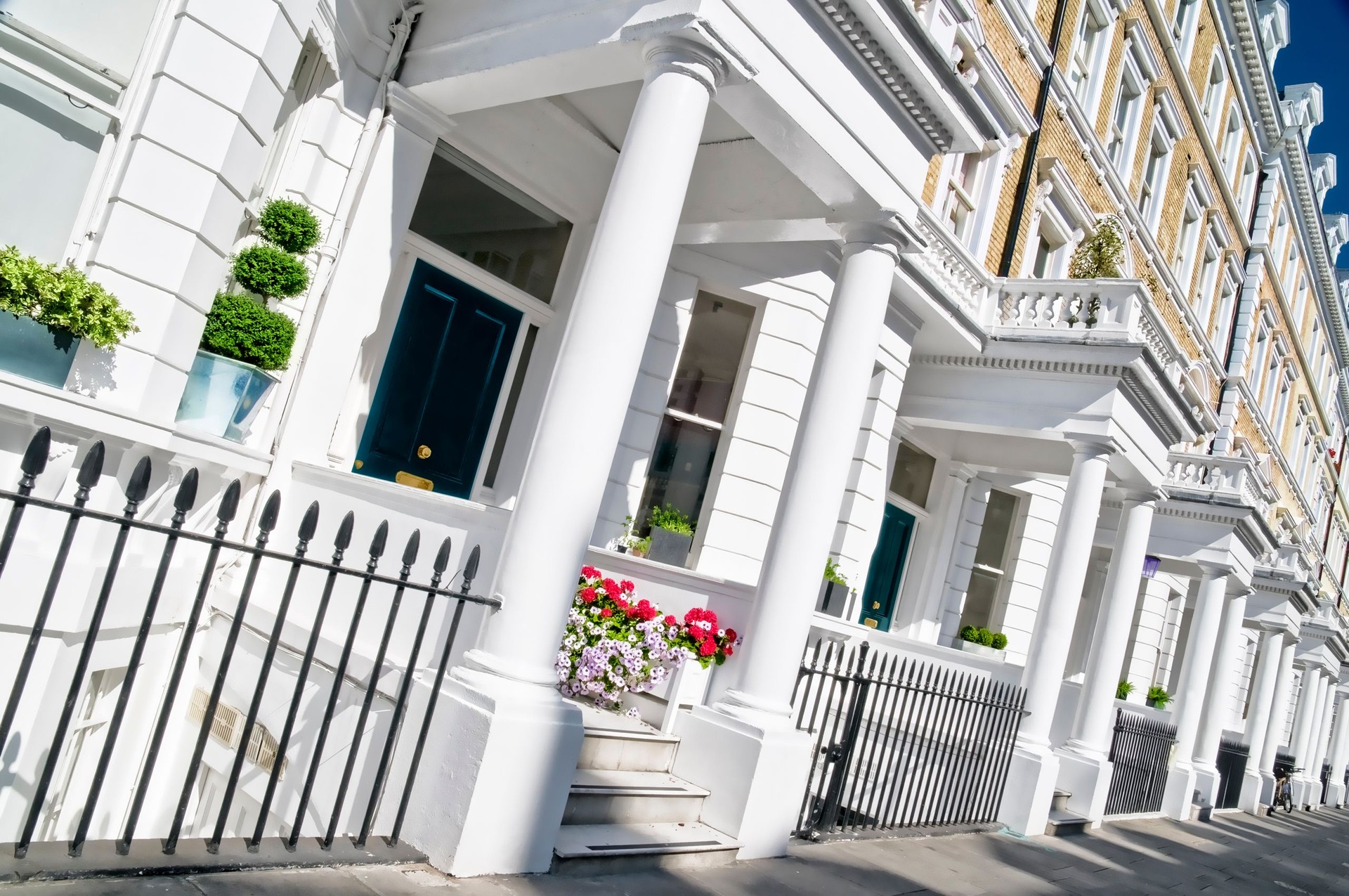 Luxury Apartment Building in London
